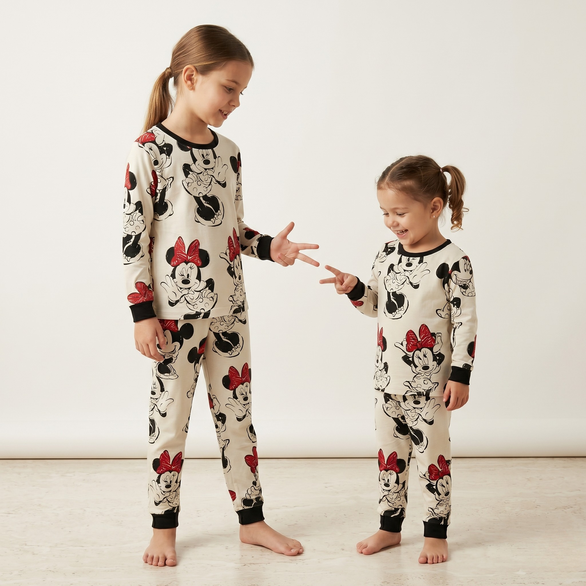 Smiley Minnie Kids L/S Pajamas
