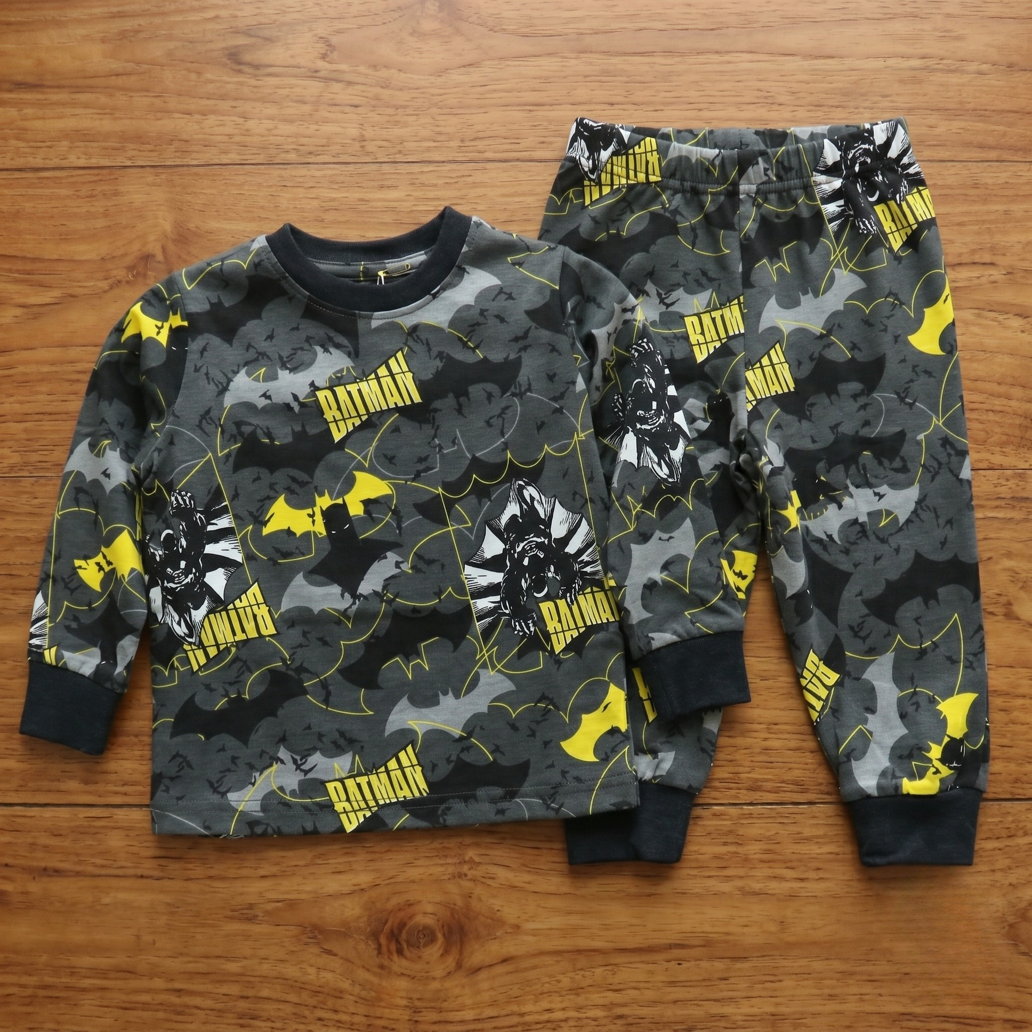 Kids L/S Pajamas B135