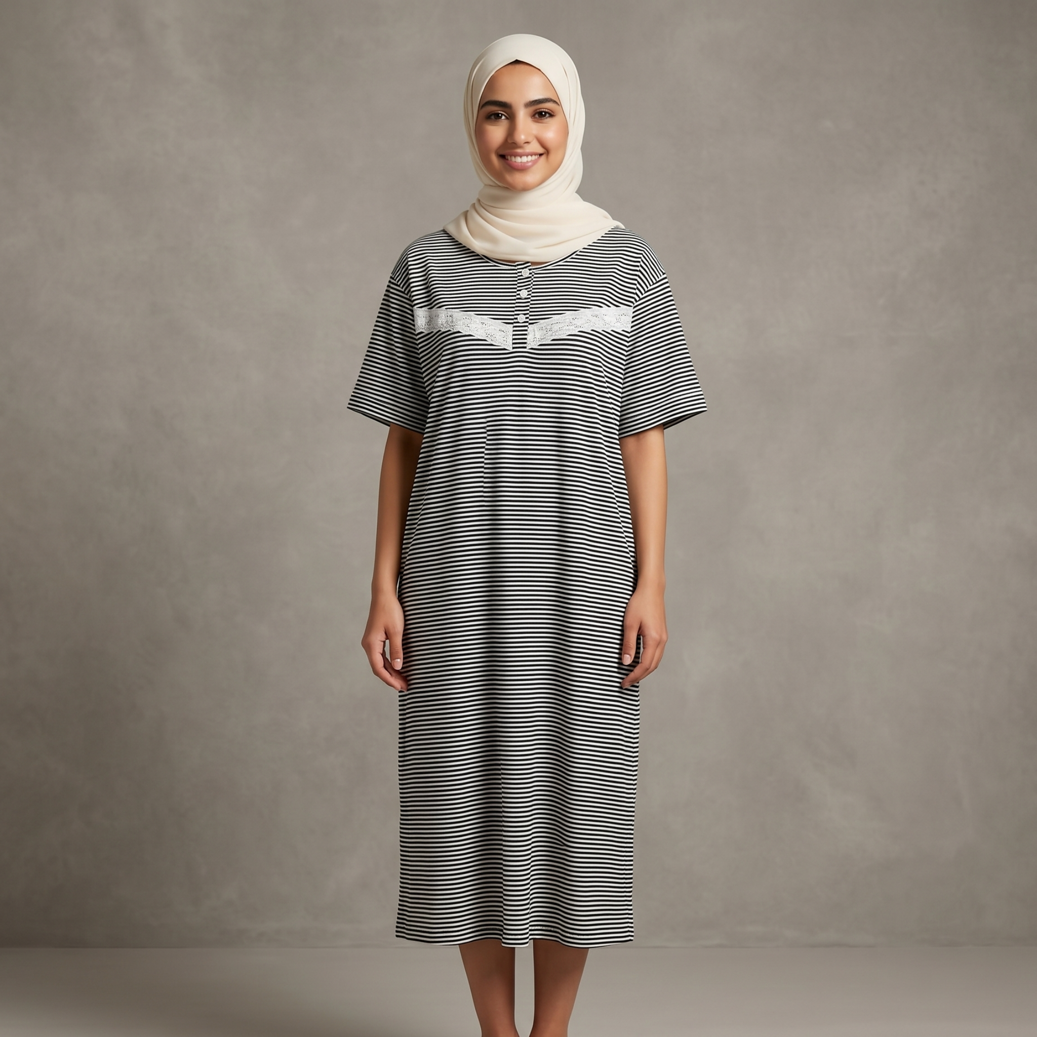 Womens Midi B&W Lines
