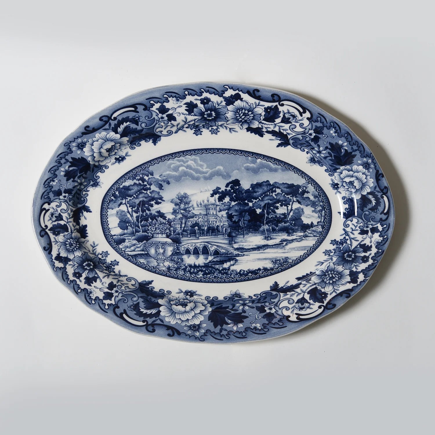 Porcelain Dish 8" CT2307