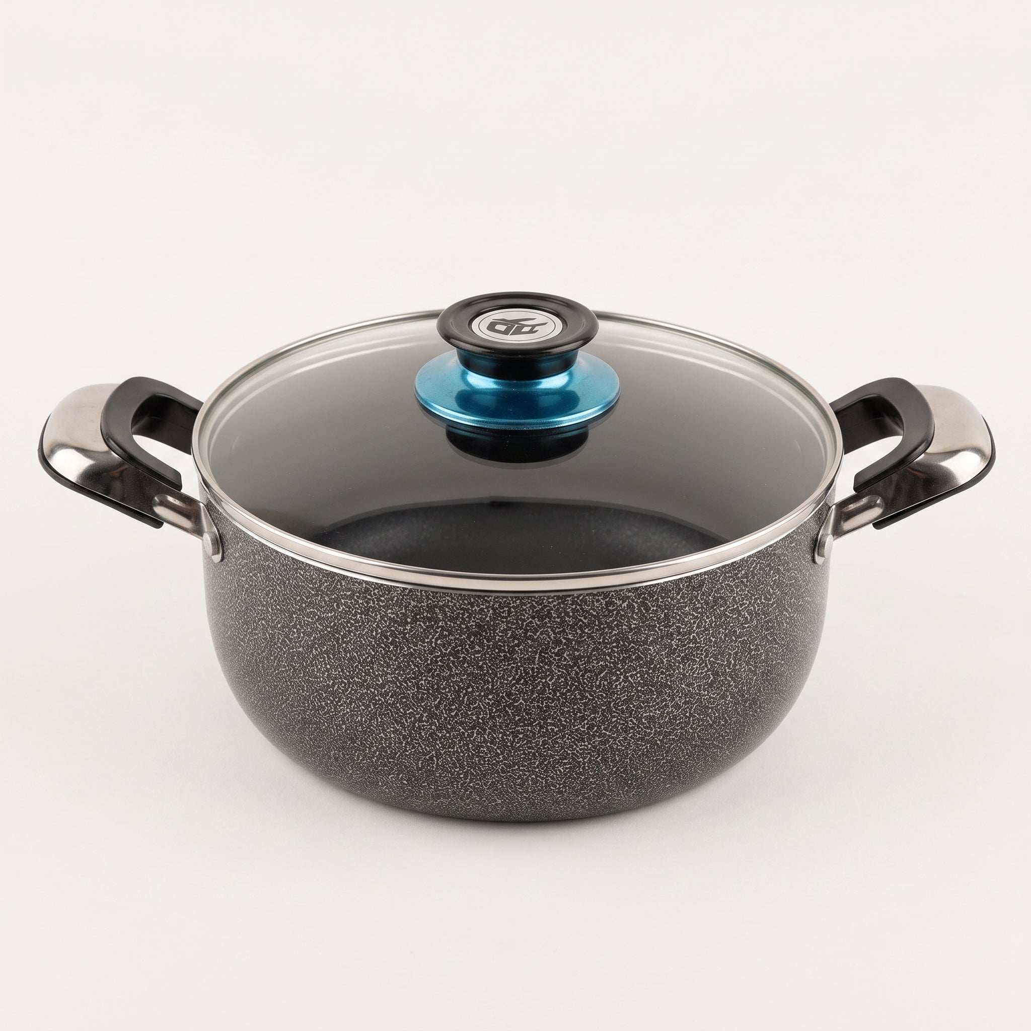 Pot with lid 22 cm