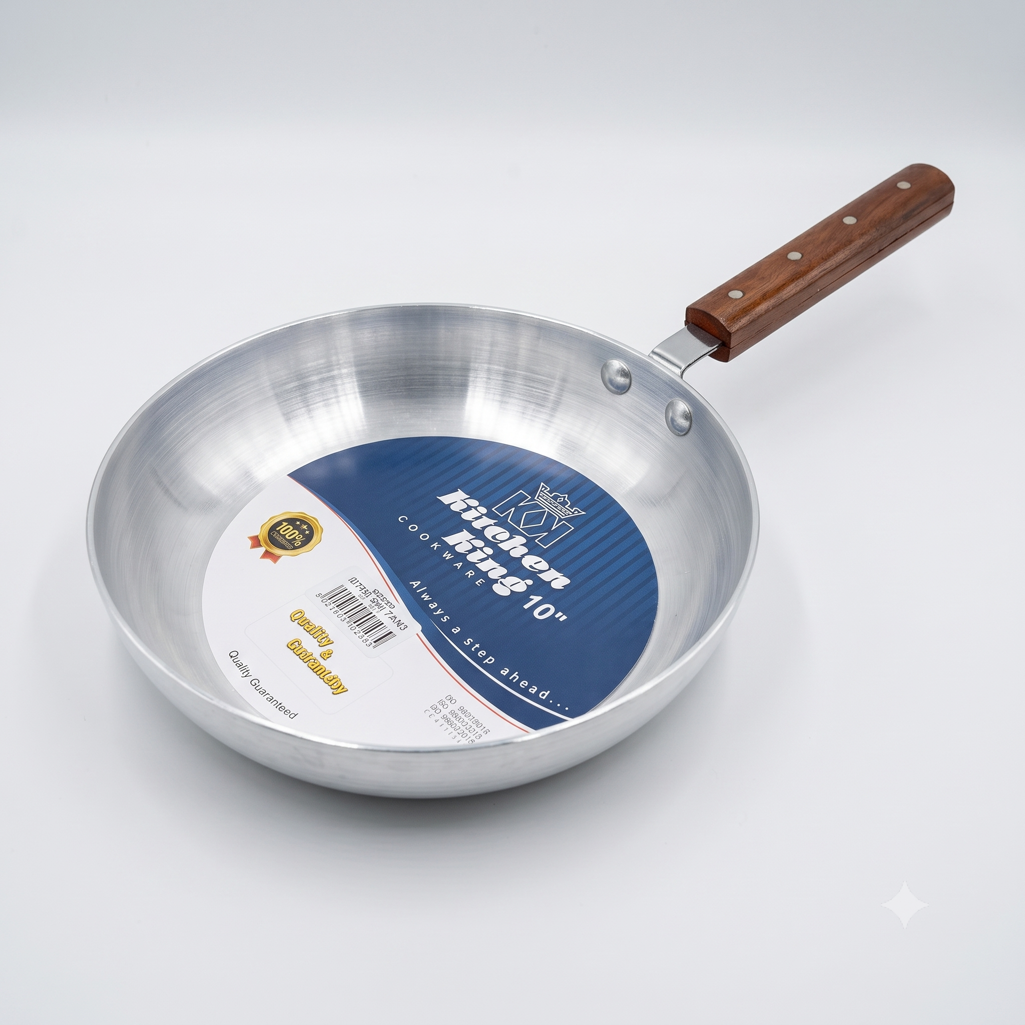Aluminum Frying Pan, Pakistani, with Wooden Handle [KK40103]