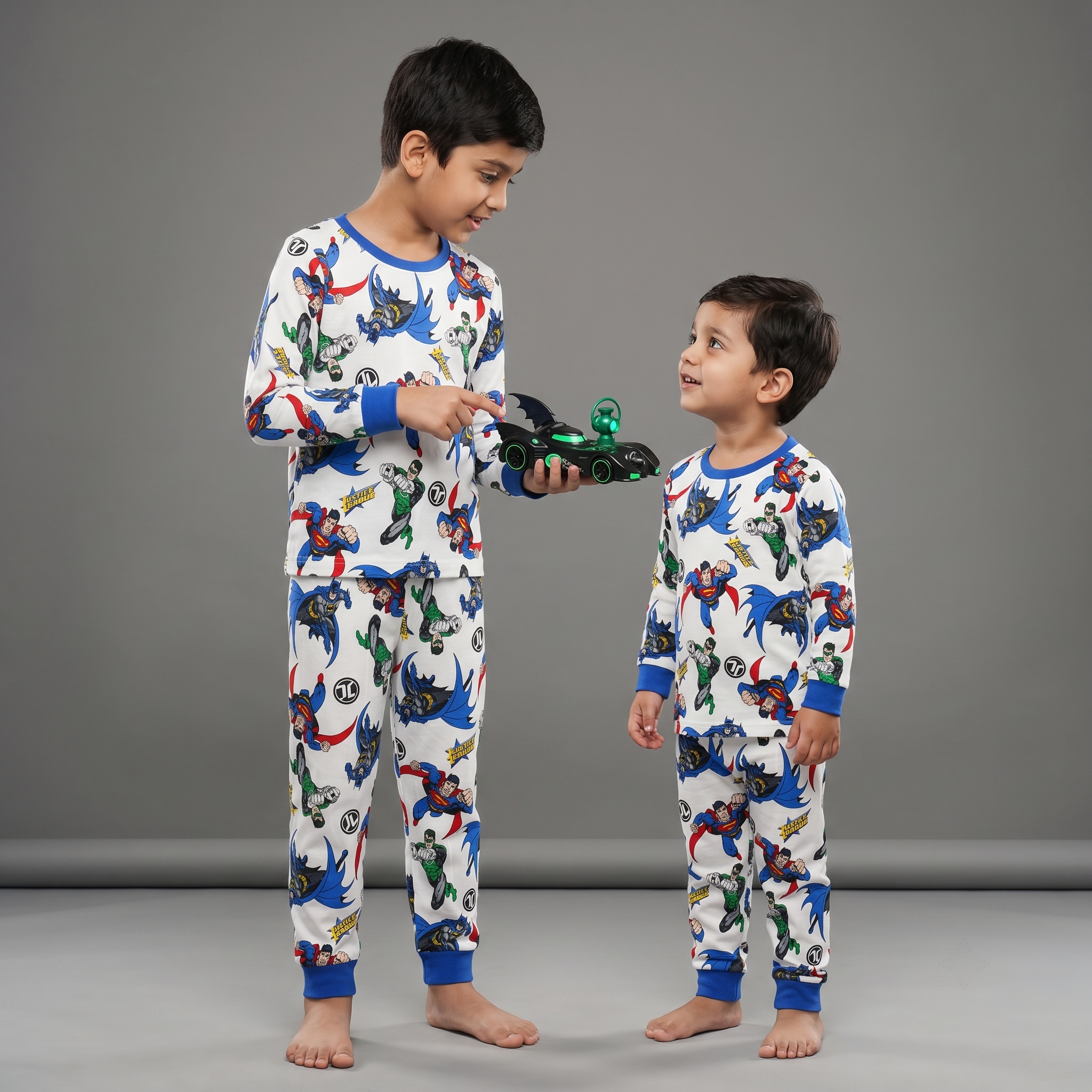 Justice League White L/S Pajamas