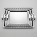 Set of trays