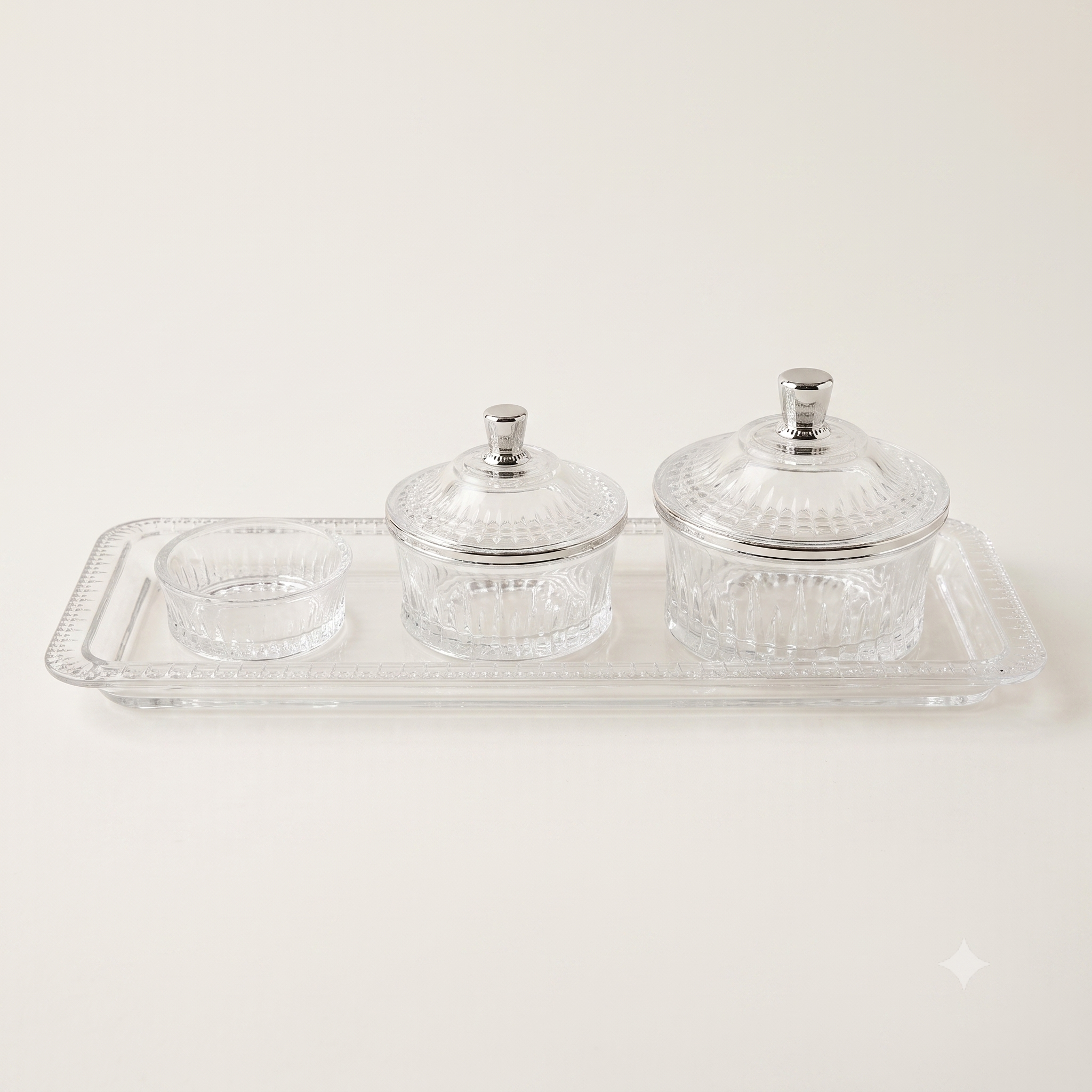 Acrylic tray with 25 golden dates